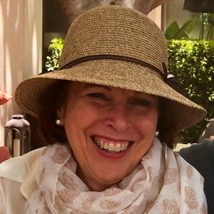 Meet your Posher, Ana